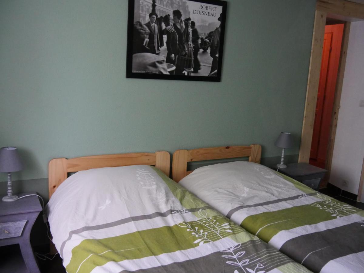 Le Moulin Bed and Breakfast Pradelle Exteriör bild