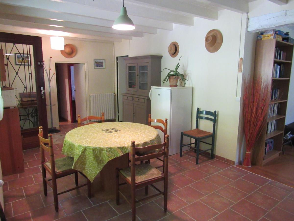 Le Moulin Bed and Breakfast Pradelle Exteriör bild