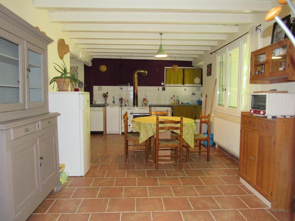 Le Moulin Bed and Breakfast Pradelle Exteriör bild
